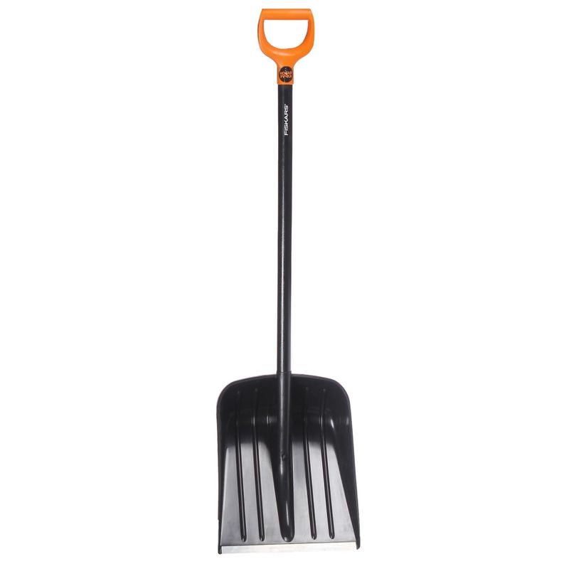 фото Лопата для уборки снега 133х35,5 см fiskars