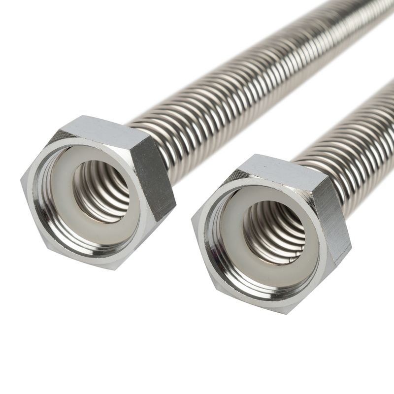 Подводка гибкая из гофрированной нержавеющей трубы 1" ВР-ВР 60см Lavita